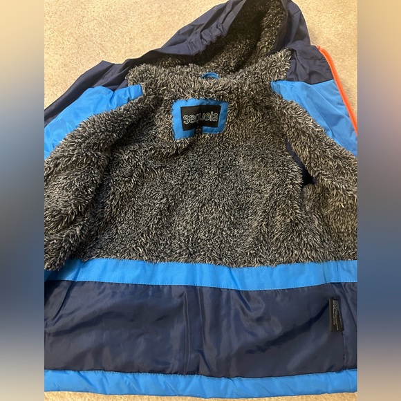 Sequoia Winter Jacket in size 3T - Picture 7 of 8